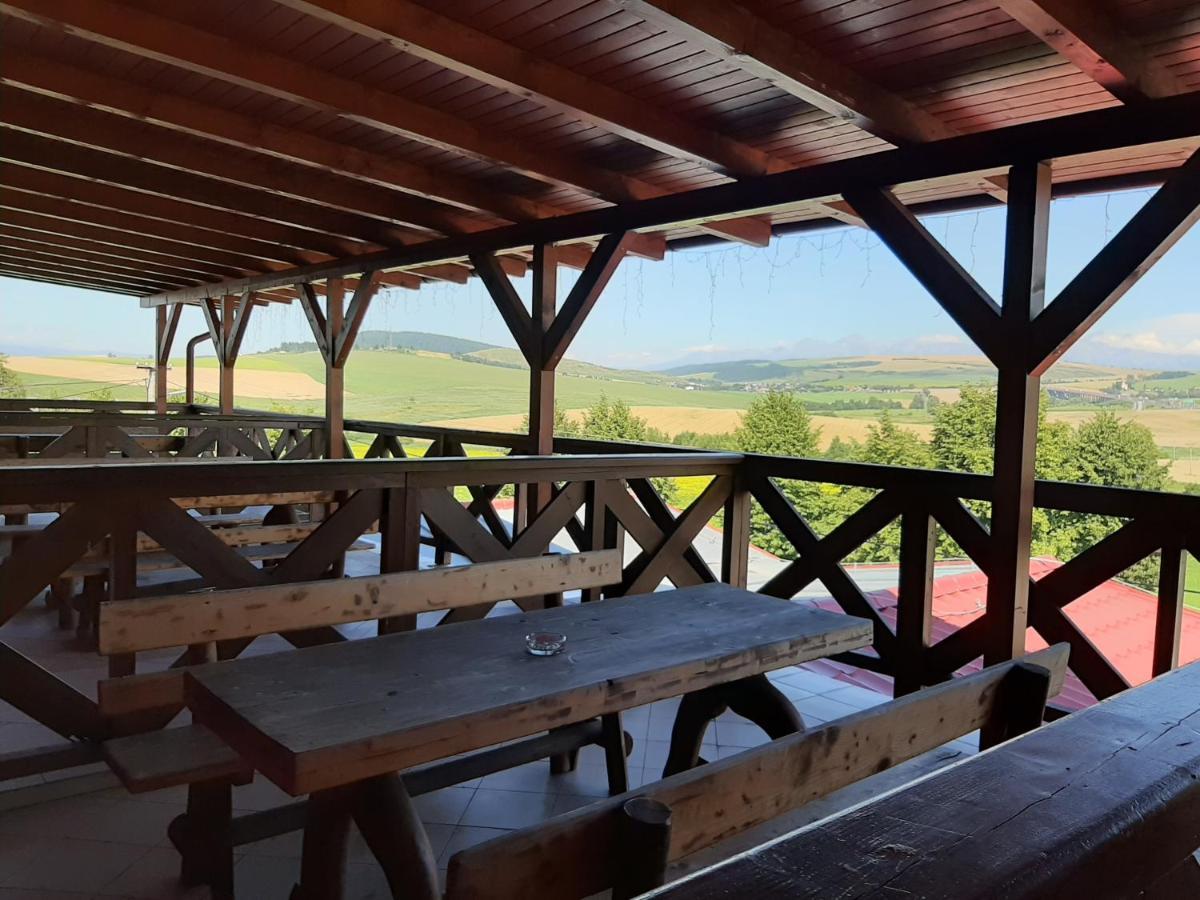 Restaurant And Pension Stenly Spissky Stvrtok Екстер'єр фото