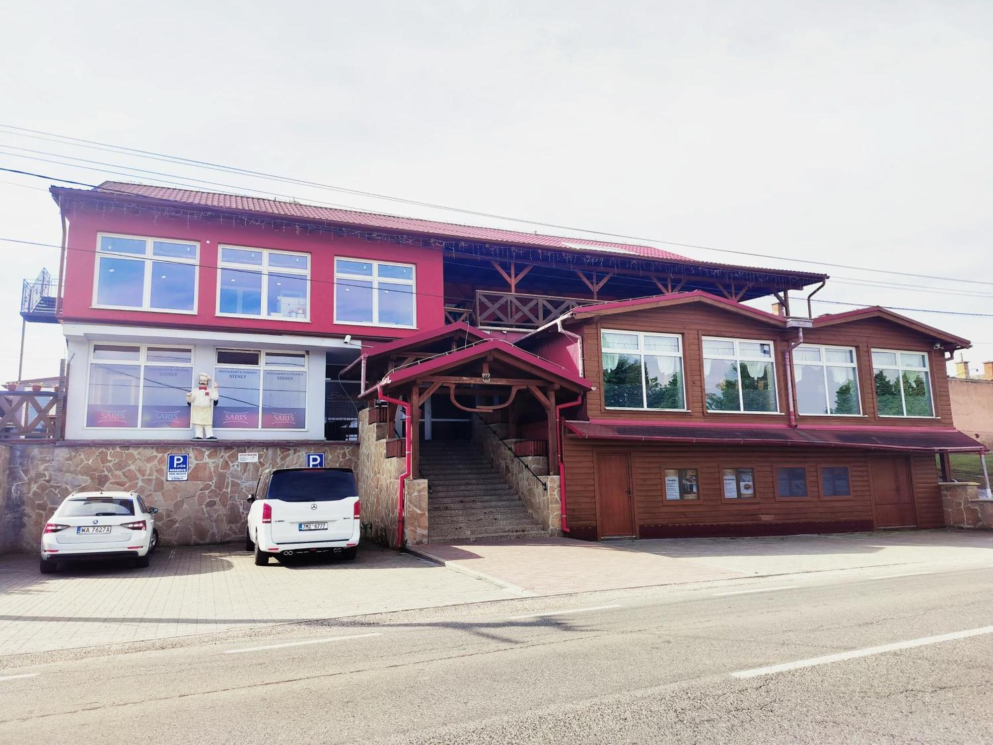 Restaurant And Pension Stenly Spissky Stvrtok Екстер'єр фото